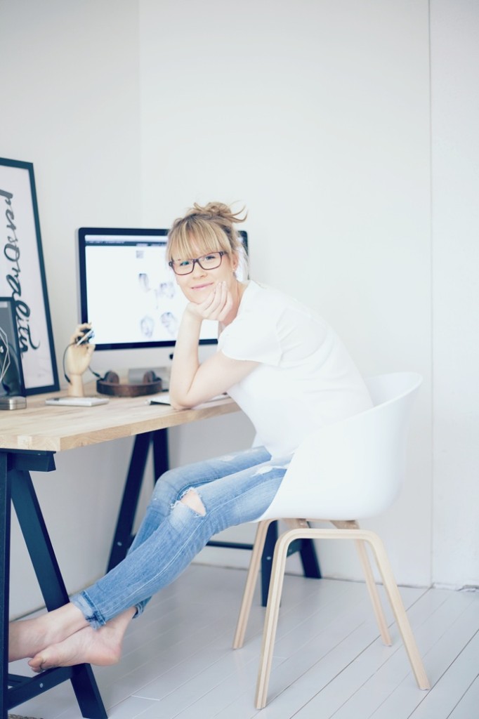 working 3