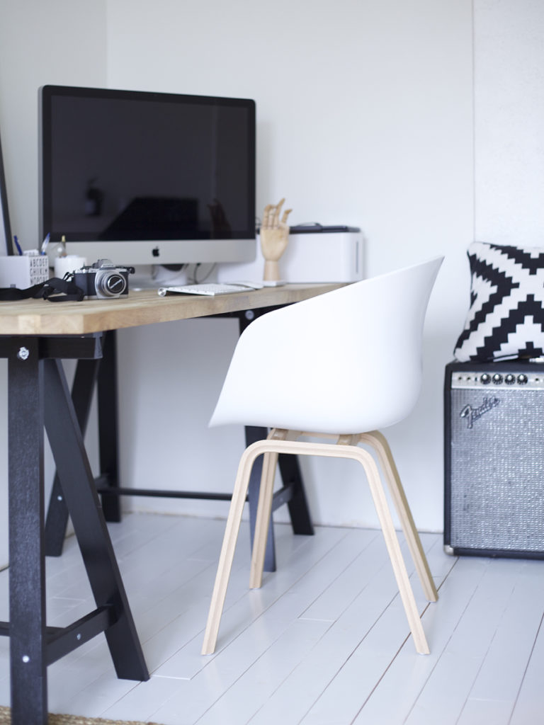 desk